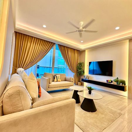 Pinetree Puteri Harbour @ Uha Apartment Nusajaya  Bagian luar foto